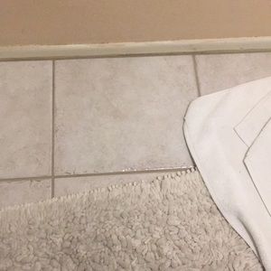 Meet your Posher, Hilda